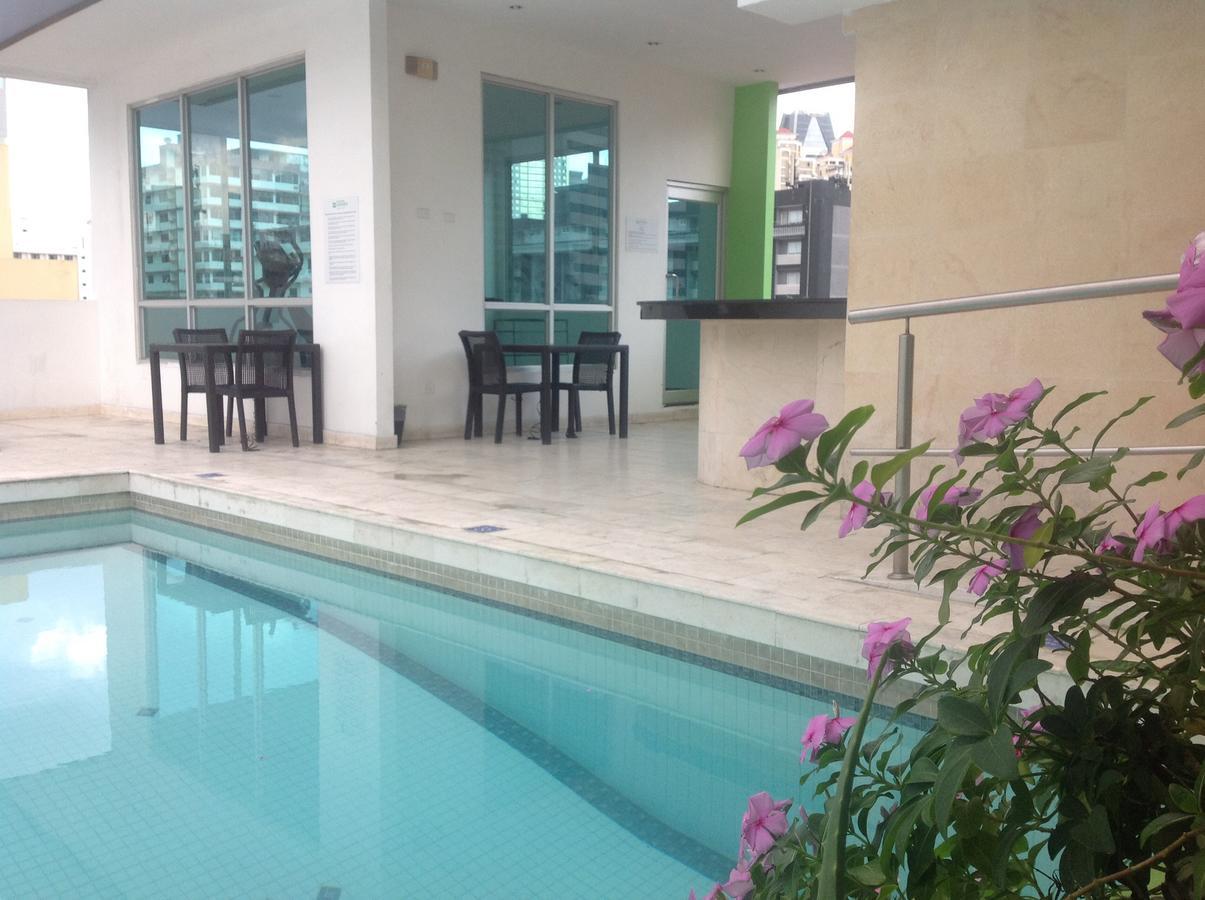 Hotel Suites Ambassador Panama City Exterior photo